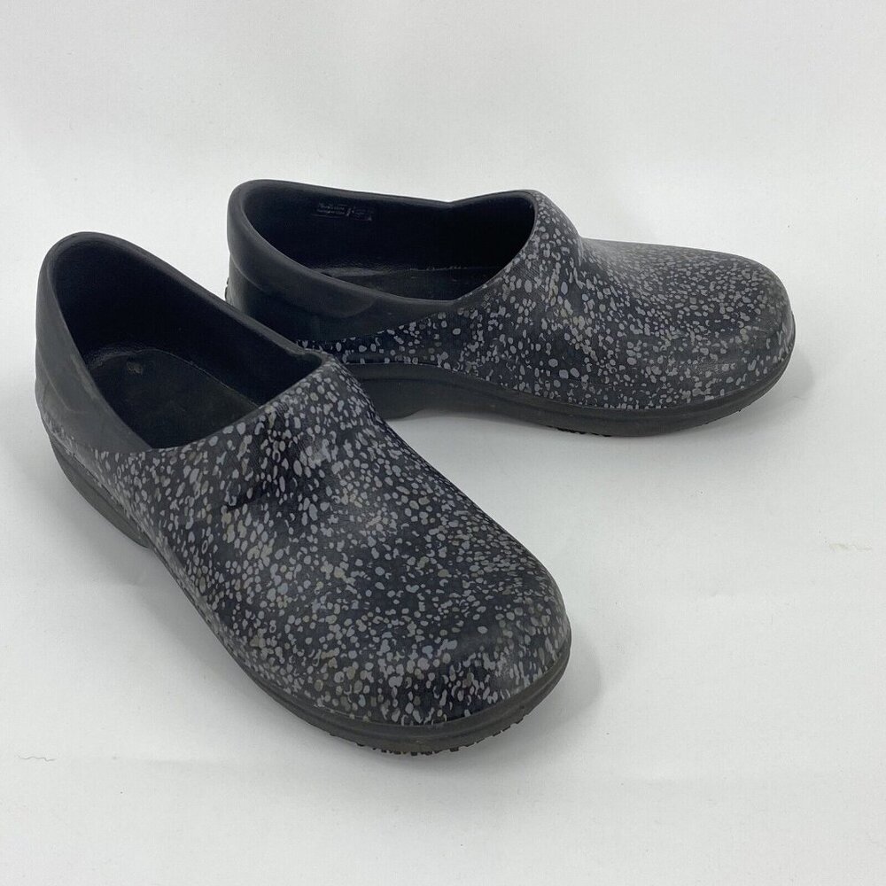 Crocs Neria Pro II Nursing Clogs Black Gray Speckled Slip Resistant Womens 6